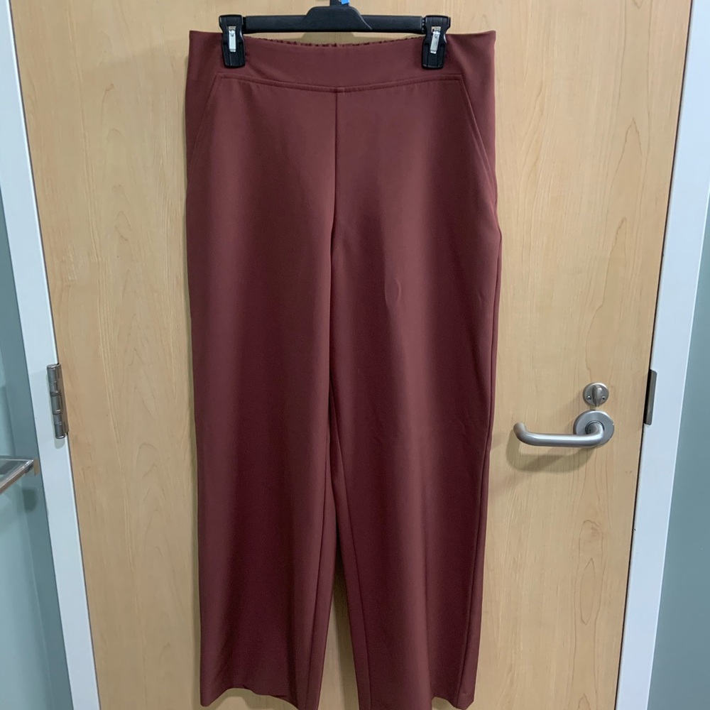 Prologue Burgundy dress pants. Size M